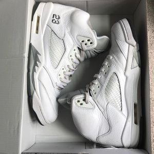 Jordan Retro 5 Metallic White Size 11